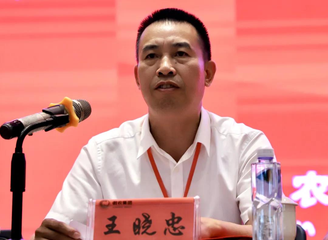 熟妇丰满多毛的大隂户