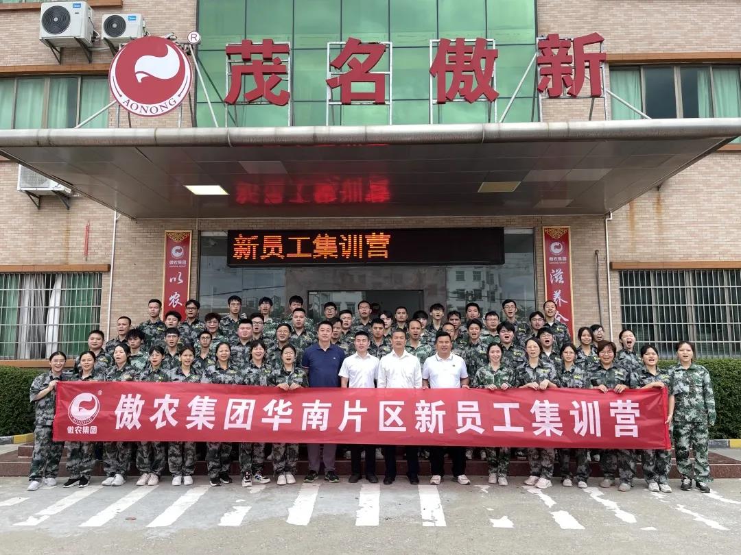 熟妇丰满多毛的大隂户