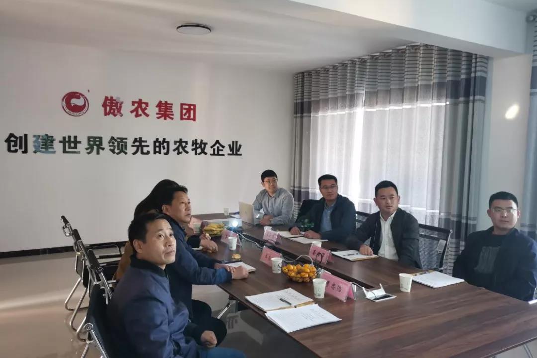 熟妇丰满多毛的大隂户