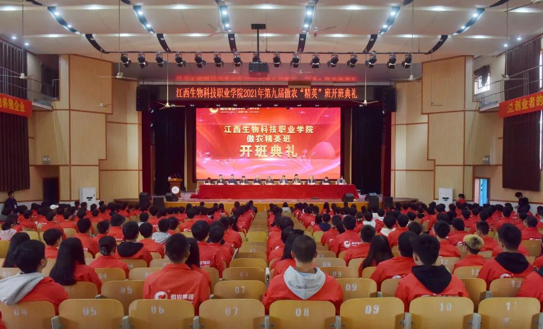 熟妇丰满多毛的大隂户