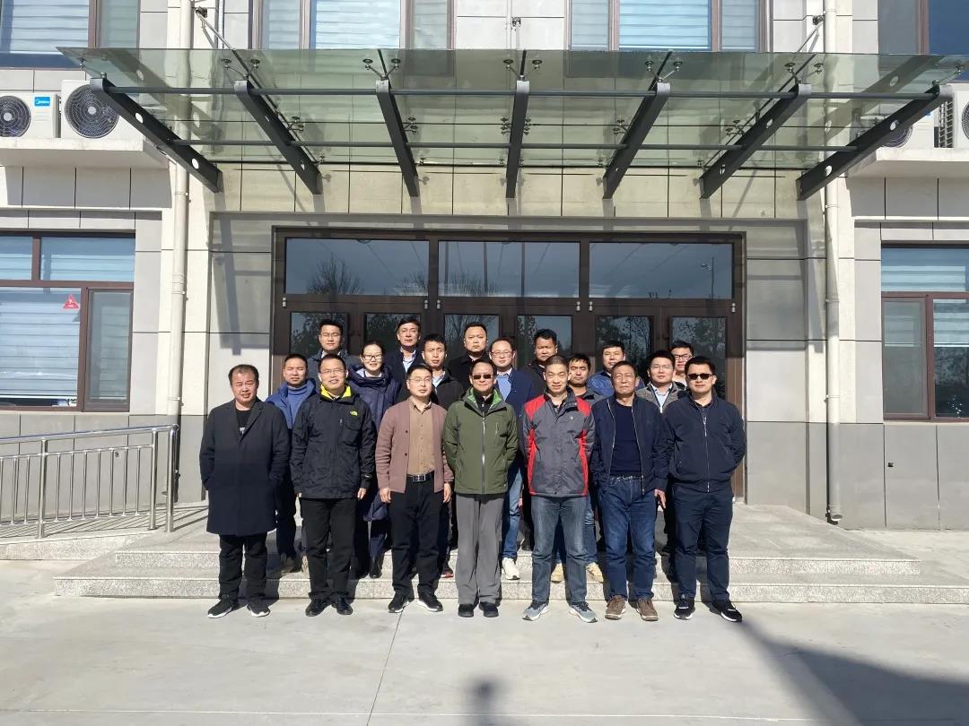 熟妇丰满多毛的大隂户