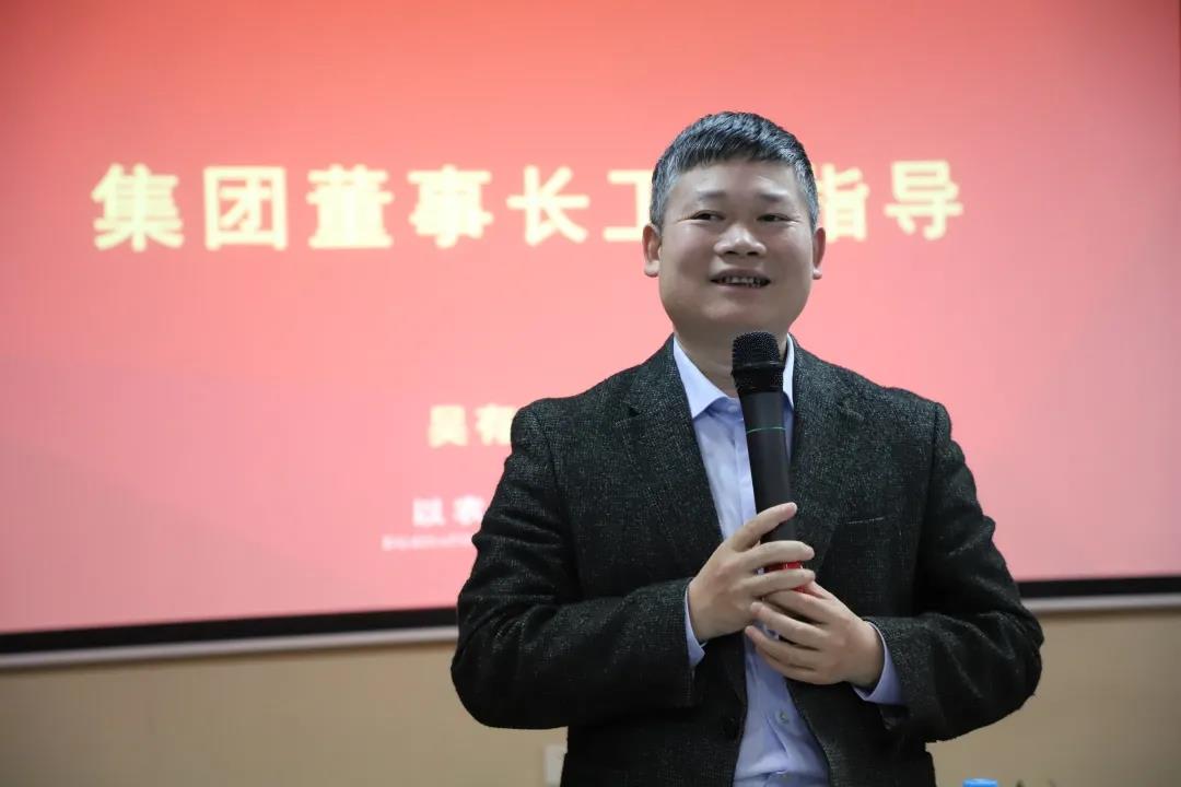 熟妇丰满多毛的大隂户