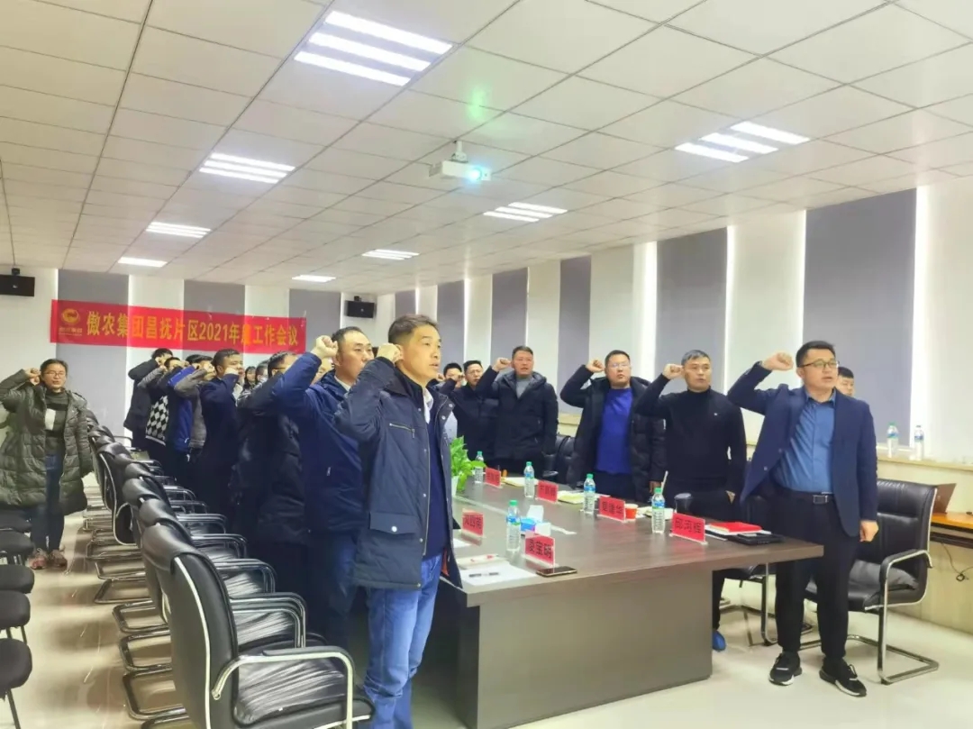 熟妇丰满多毛的大隂户