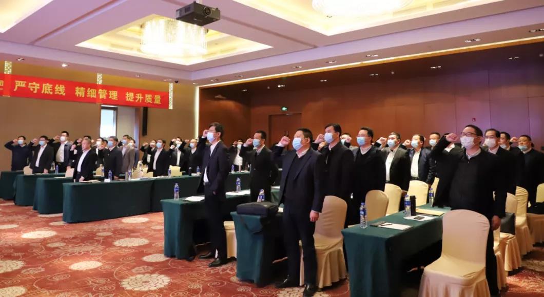 熟妇丰满多毛的大隂户