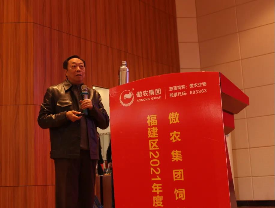 熟妇丰满多毛的大隂户