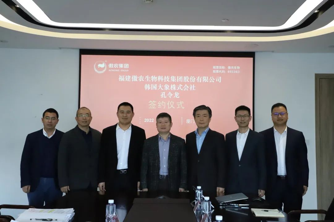 熟妇丰满多毛的大隂户