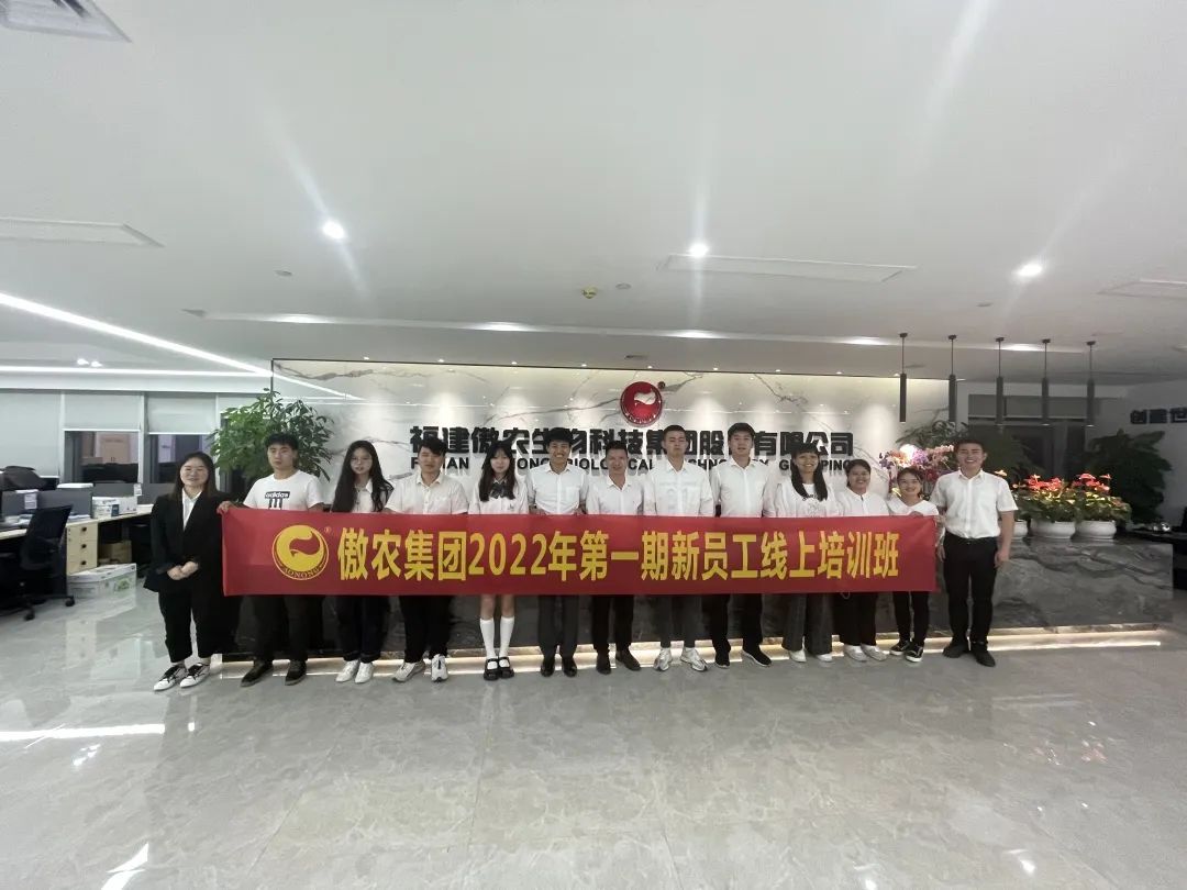 熟妇丰满多毛的大隂户