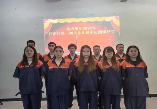 熟妇丰满多毛的大隂户