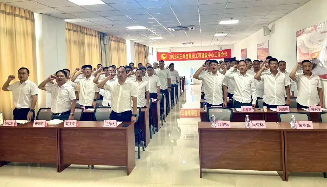 熟妇丰满多毛的大隂户