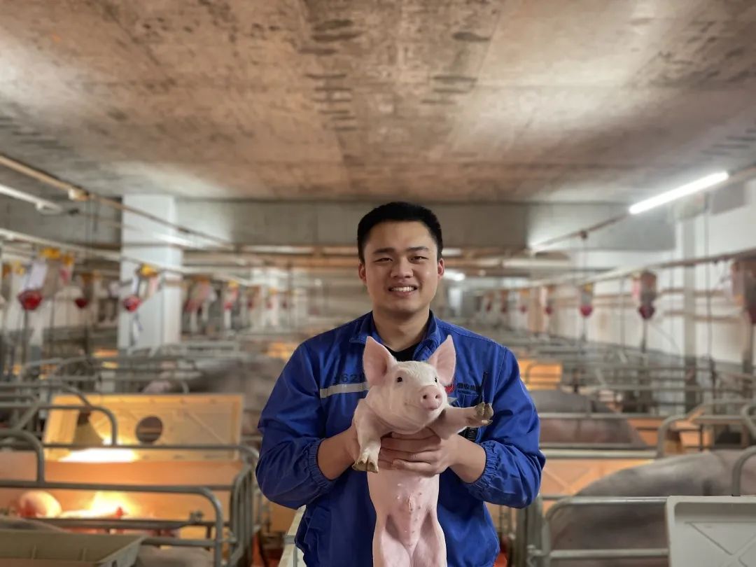 熟妇丰满多毛的大隂户