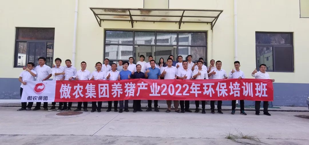 熟妇丰满多毛的大隂户