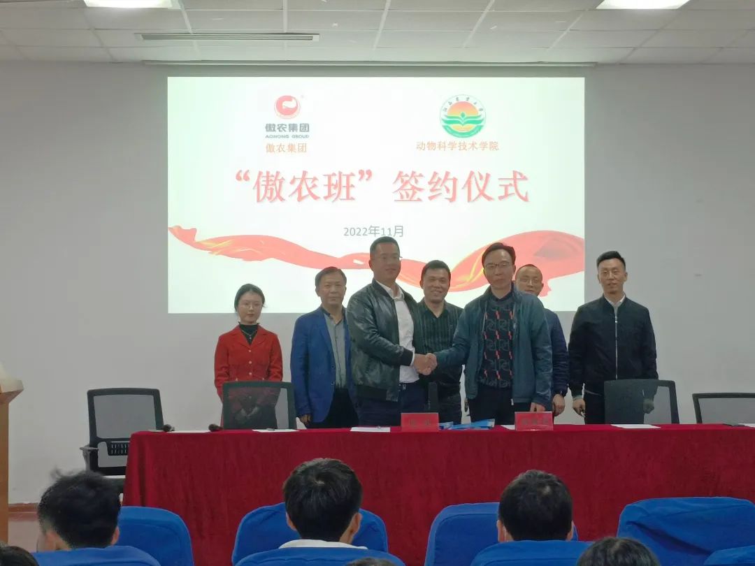 熟妇丰满多毛的大隂户