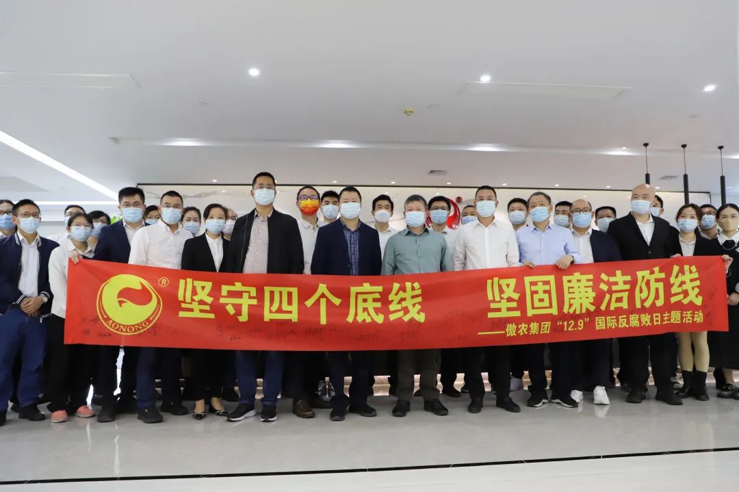 熟妇丰满多毛的大隂户