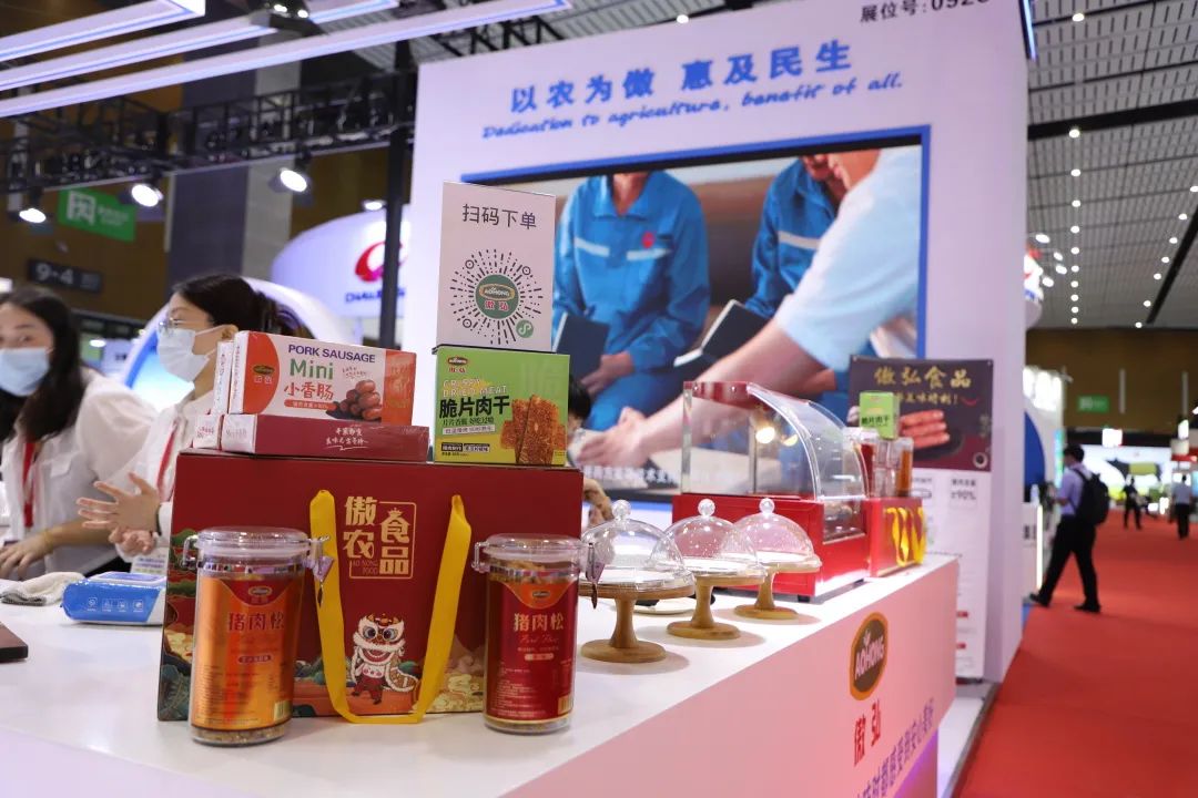 熟妇丰满多毛的大隂户