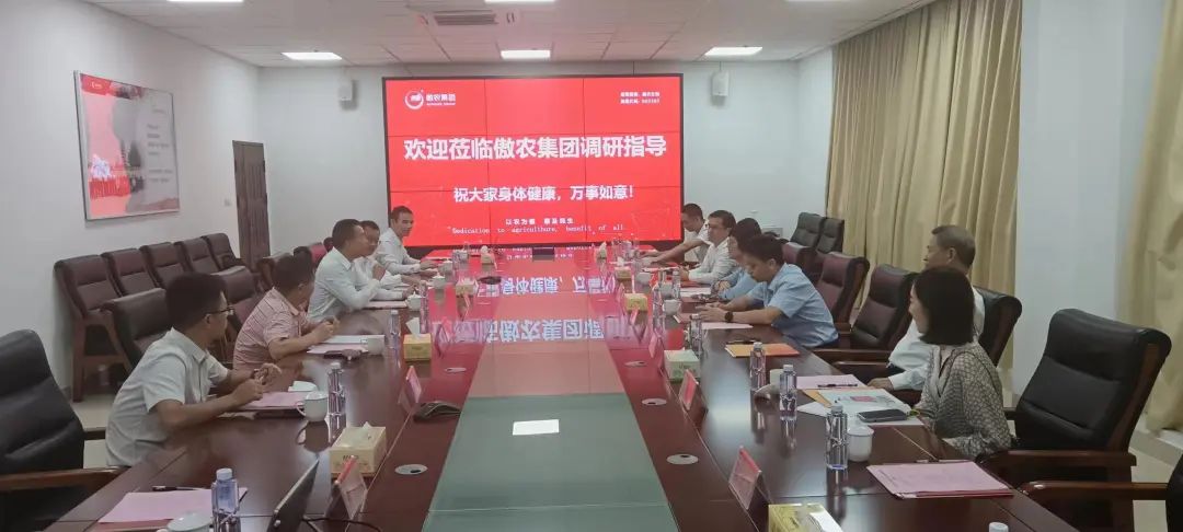 熟妇丰满多毛的大隂户