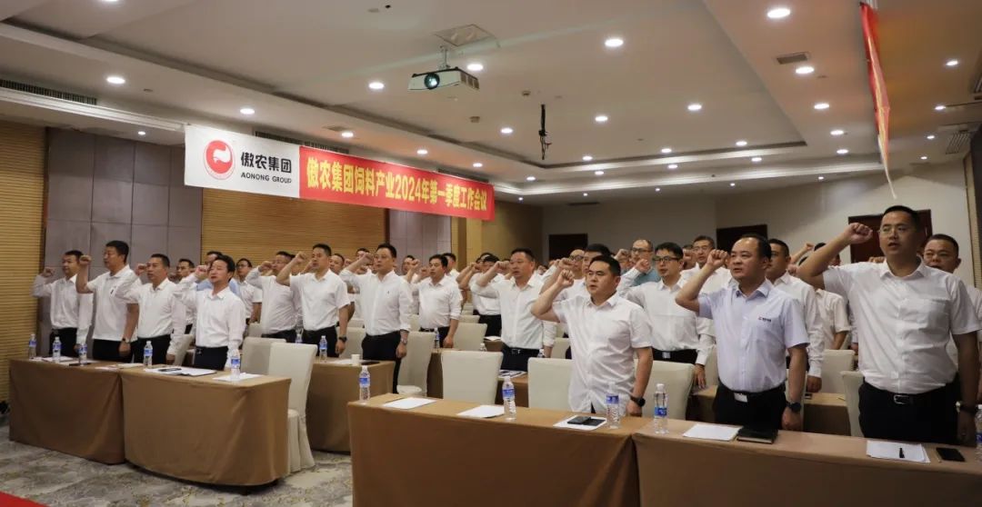 熟妇丰满多毛的大隂户