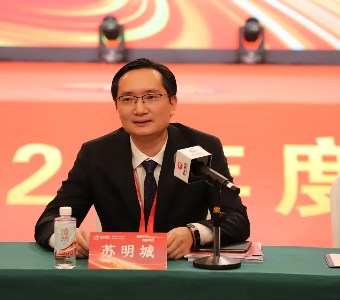 熟妇丰满多毛的大隂户