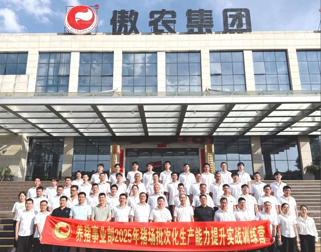熟妇丰满多毛的大隂户