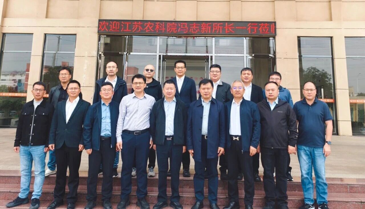 熟妇丰满多毛的大隂户